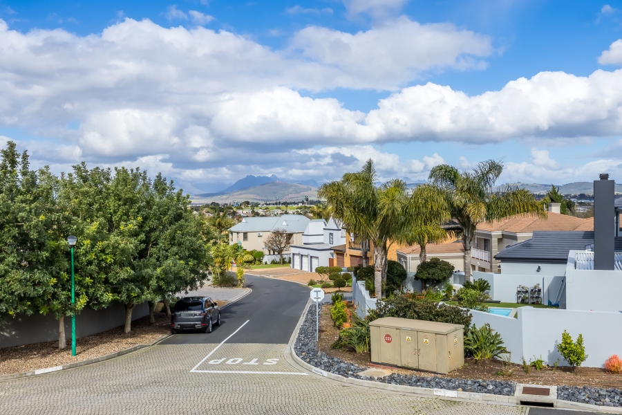 5 Bedroom Property for Sale in Kleinbron Estate Western Cape